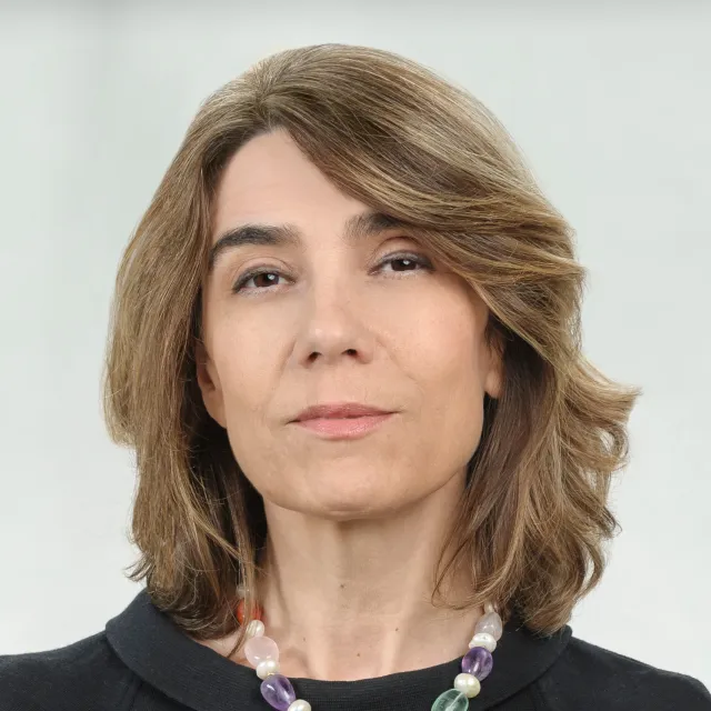 Headshot of Laura Pasqualucci